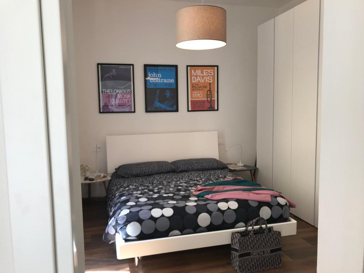 Casa Miranda Apartment ลาสเปเซีย ภายนอก รูปภาพ